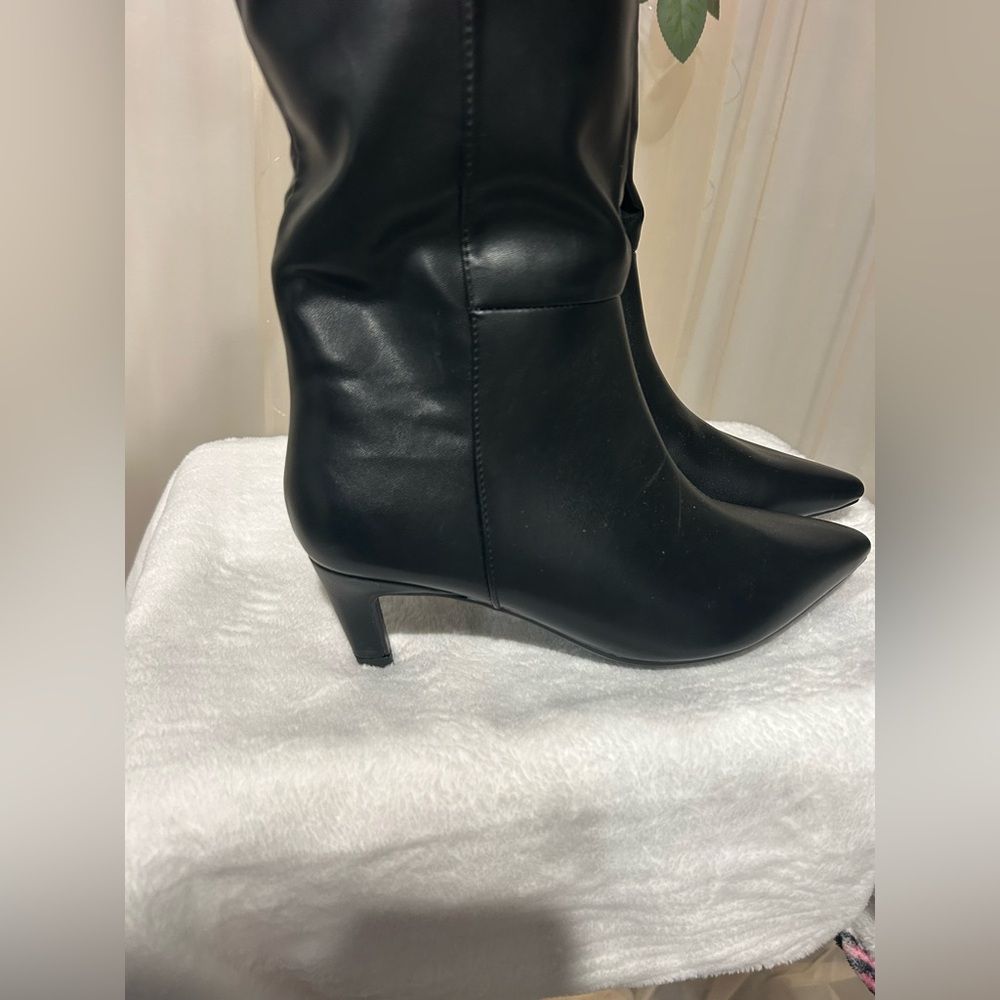 Universal Thread Black Pointed-Toe Ankle Boots – … - image 2